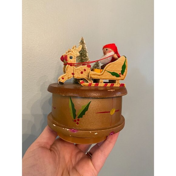 Vintage German Wooden Santa Claus Sleigh Music Box With Reindeer & Tree - Picture 1 of 5